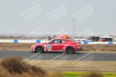 media/Jan-26-2025-CalClub SCCA (Sun) [[cfcea7df88]]/Group 1/Race/